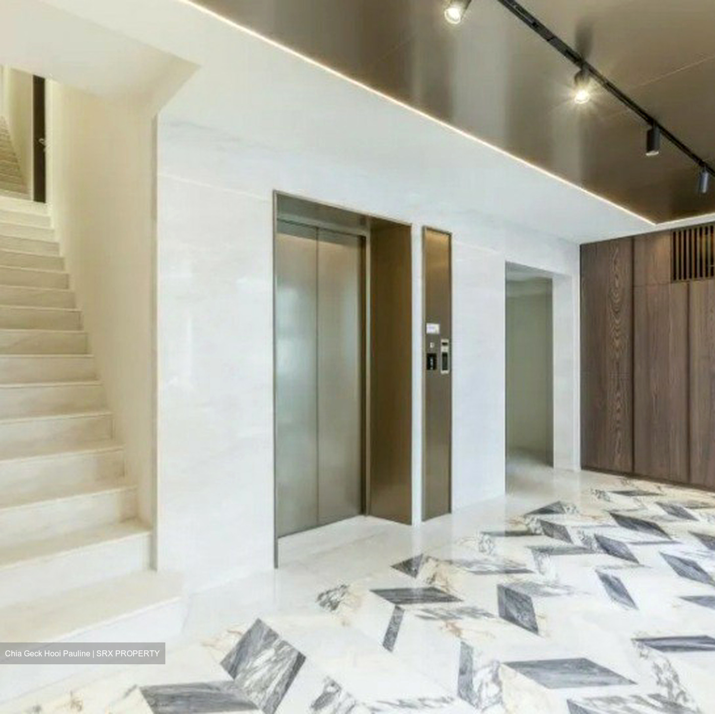 Telok Ayer Conservation Area (D1), Shop House #536675991